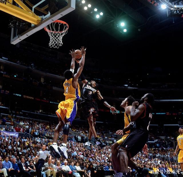 且在季后赛 且在季后赛