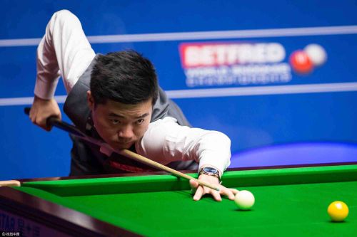 育与学术中 育与学术中