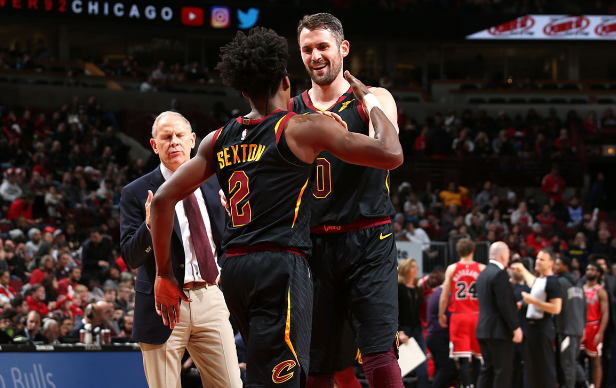 相互扶持的 相互扶持的