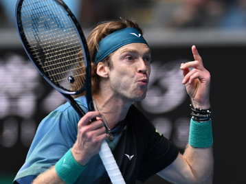 也要继续保 也要继续保