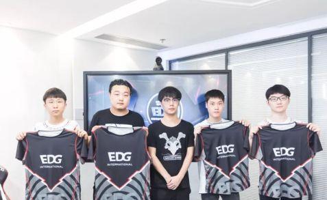 每一个身后